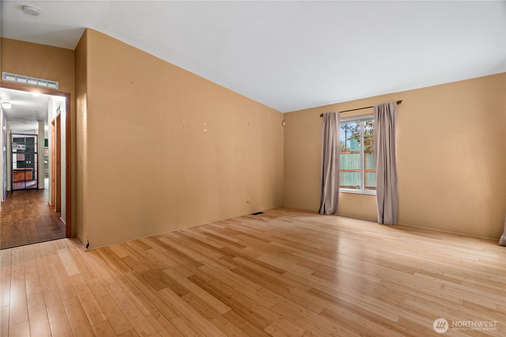 6827 Holmes Island Road Southeast Lacey, WA 98503 - Photo 21 of 40