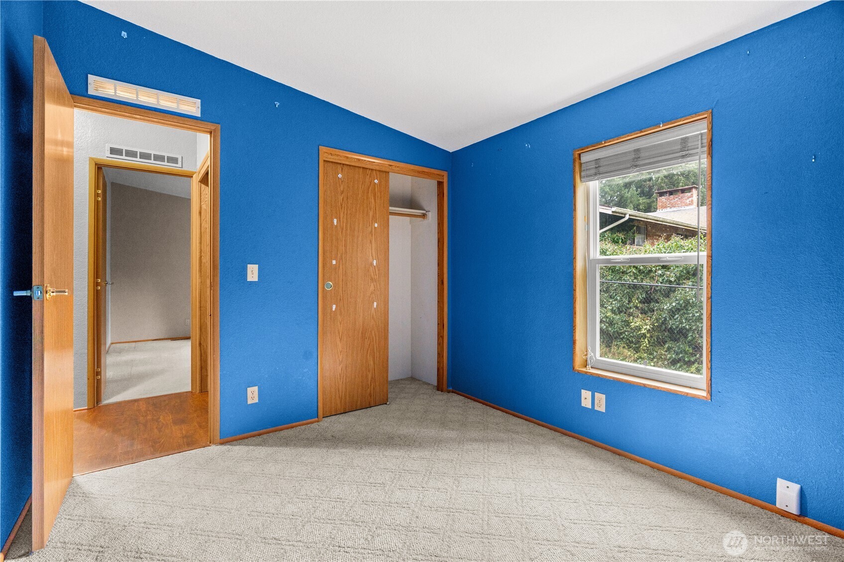 6827 Holmes Island Road Southeast Lacey, WA 98503 - Photo 32 of 40