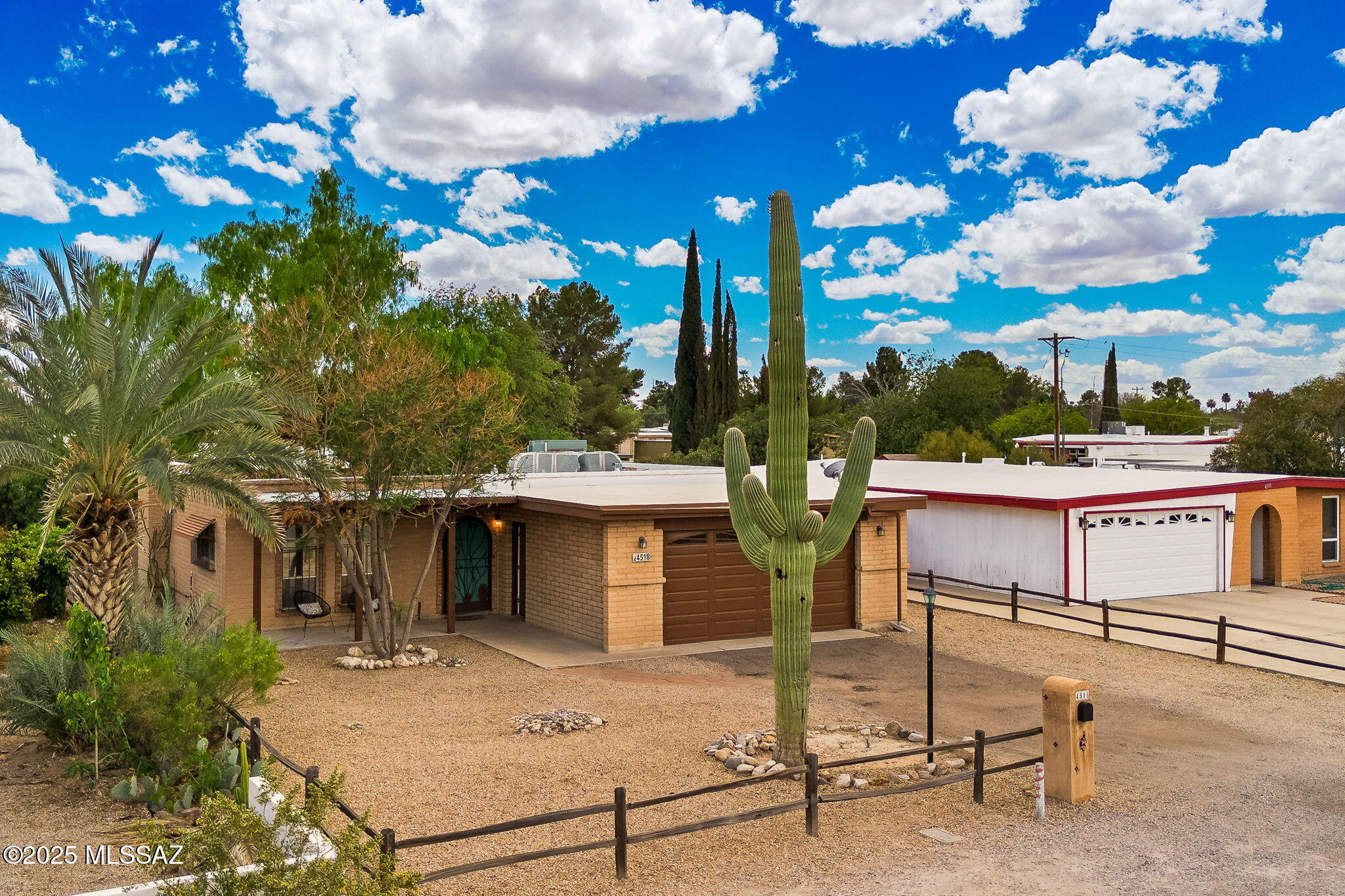 4518 East Fort Lowell Road Tucson, AZ 85712 - Photo 4 of 46