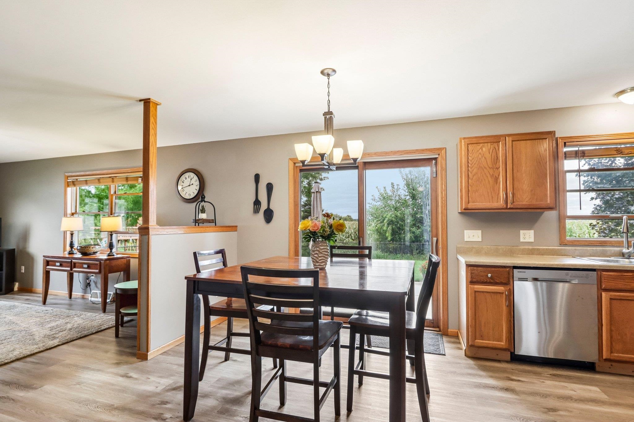 304 4th Street Brooklyn, WI 53521 - Photo 13 of 72 Gallery Image 13