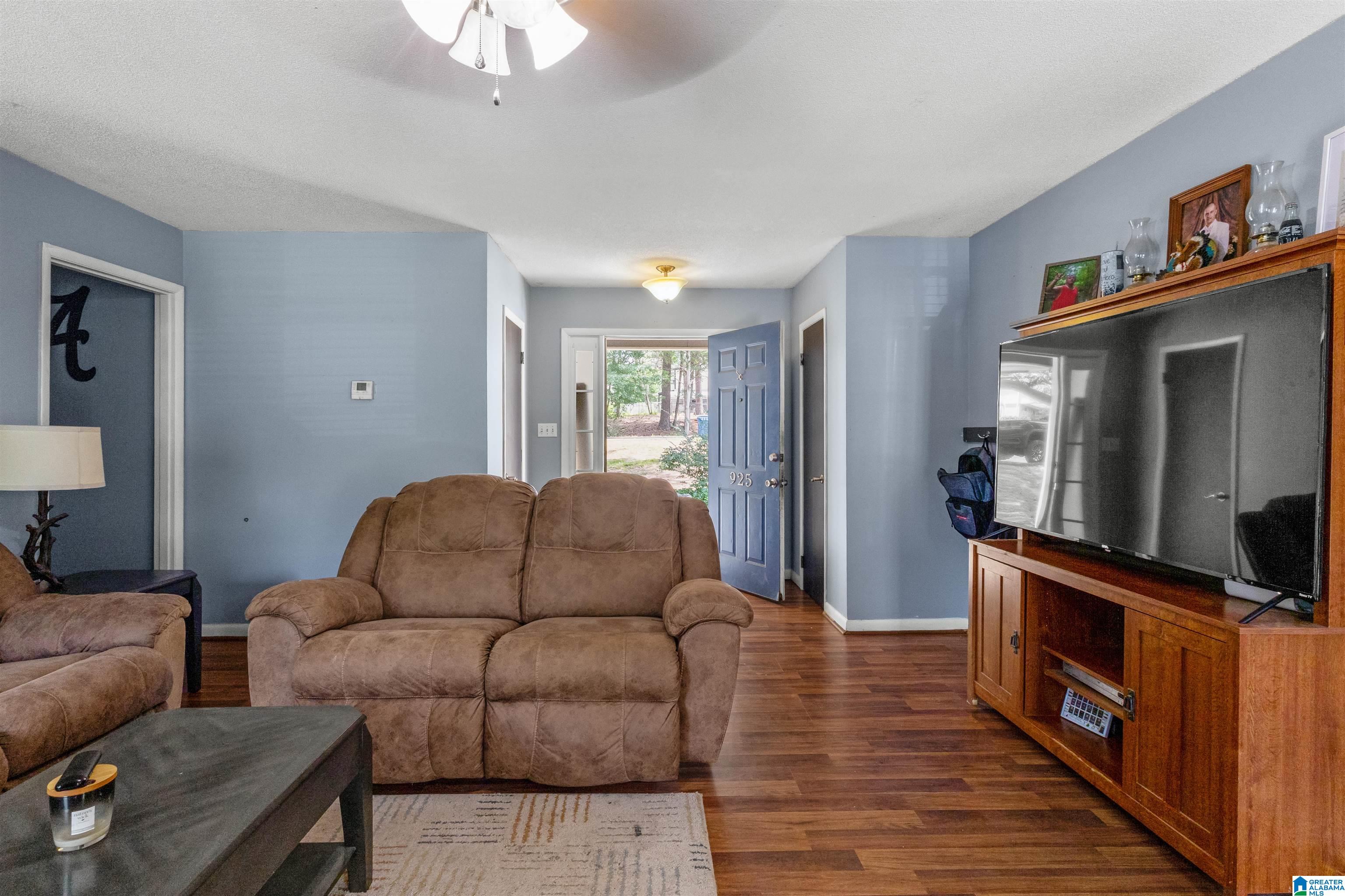 925 Henry Court Southwest Jacksonville, AL 36265 - Photo 6 of 16