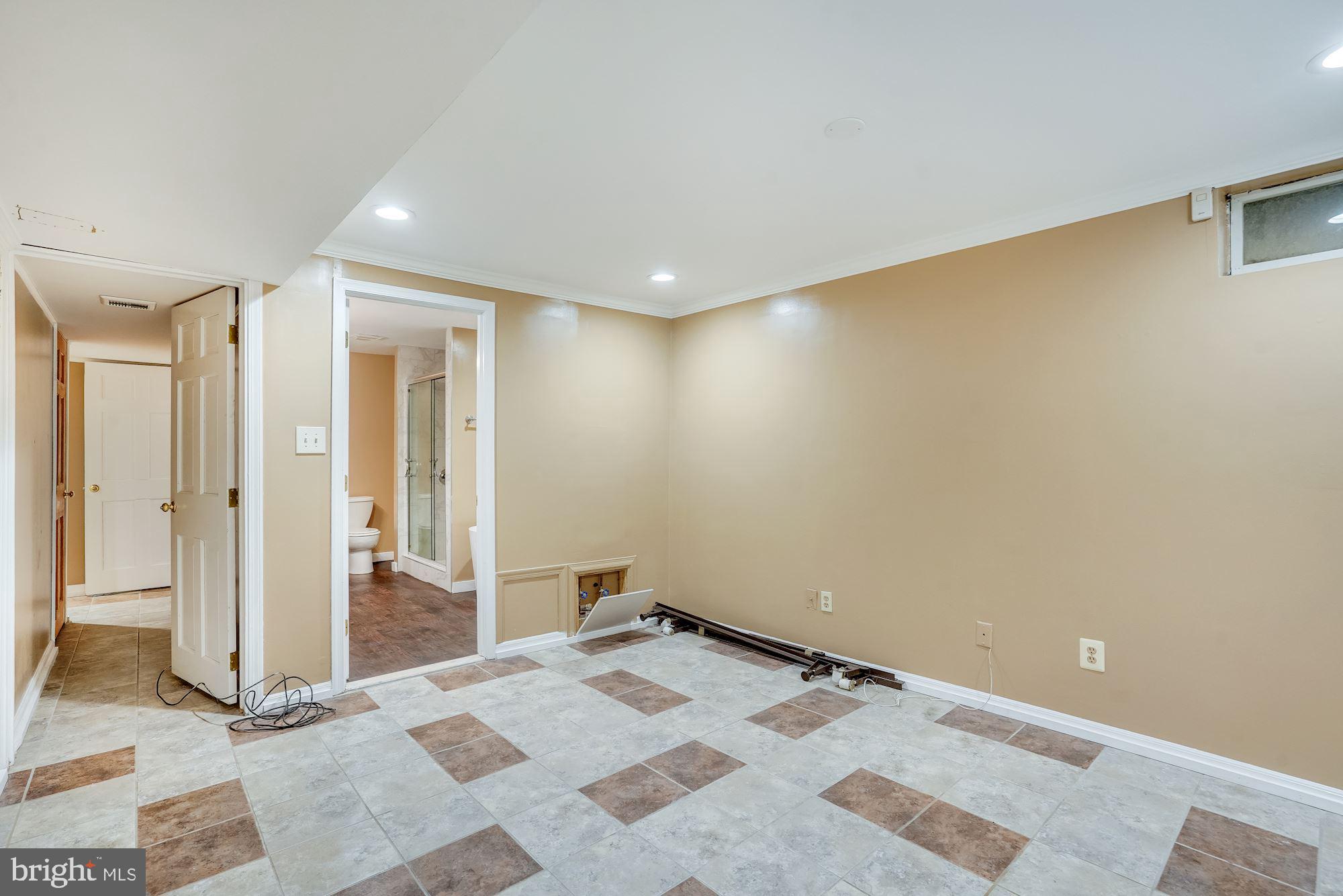 2321 Darius Lane Reston, VA 20191 - Photo 33 of 47