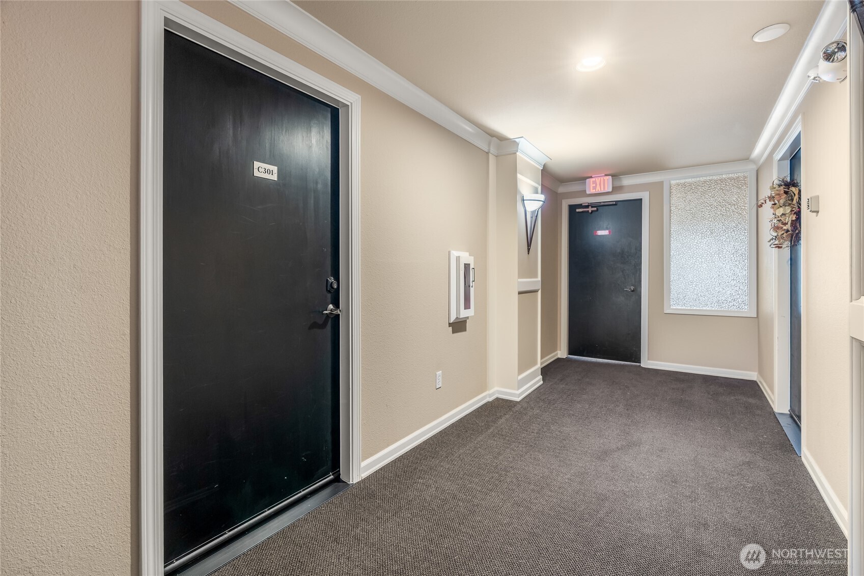 7505 212th Street Southwest, Unit C301 Edmonds, WA 98026 - Photo 4 of 40 Gallery Image 4
