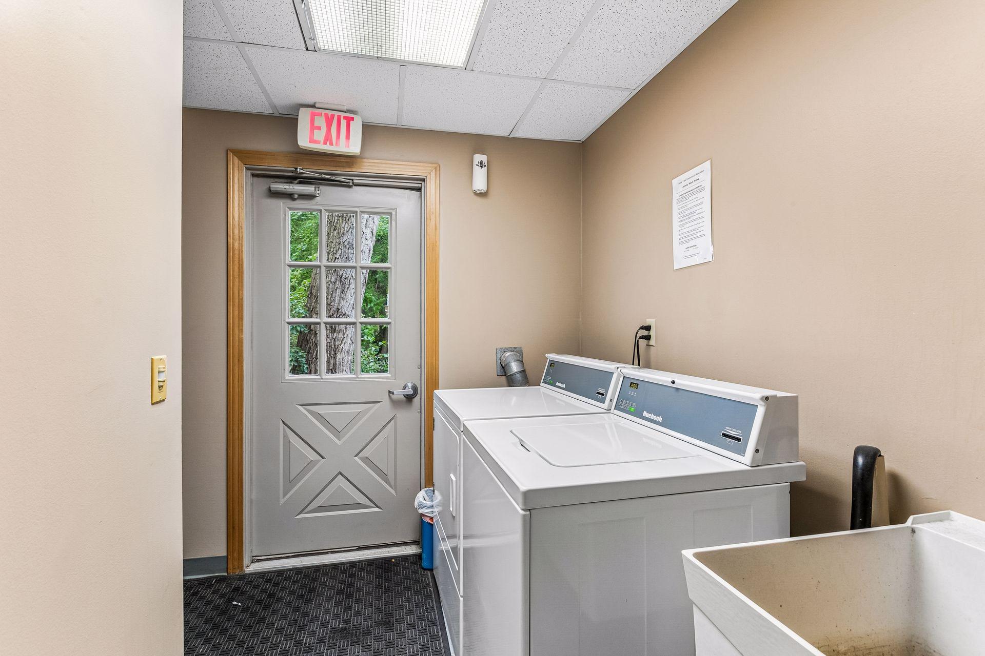 4636 Cedar Lake Road, Unit 2 St. Louis Park, MN 55416 - Photo 26 of 50 Gallery Image 26