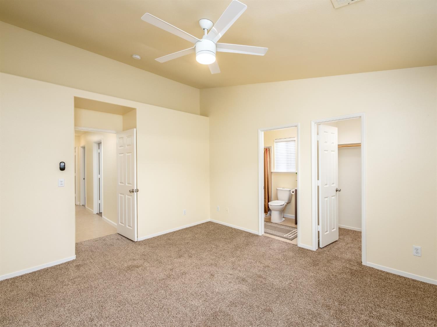 1646 East Santa Rosa Circle Reedley, CA 93654 - Photo 17 of 22 Gallery Image 17