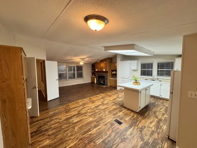 $1,850 | 18399 Bounds Drive, Unit C175C, Pearland, TX 77584