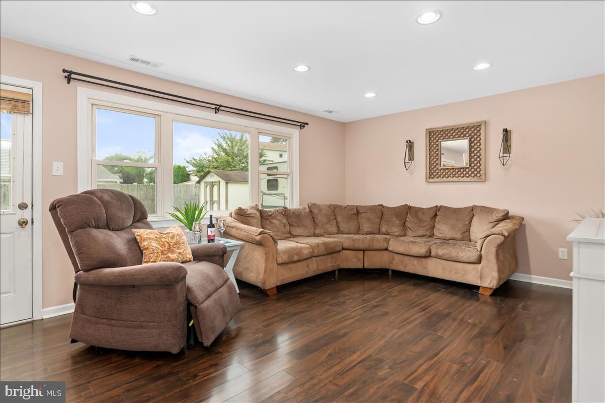 602 Platte Road Fairless Hills, PA 19030 - Photo 8 of 33 Lower level family room- newer ceiling & lighting