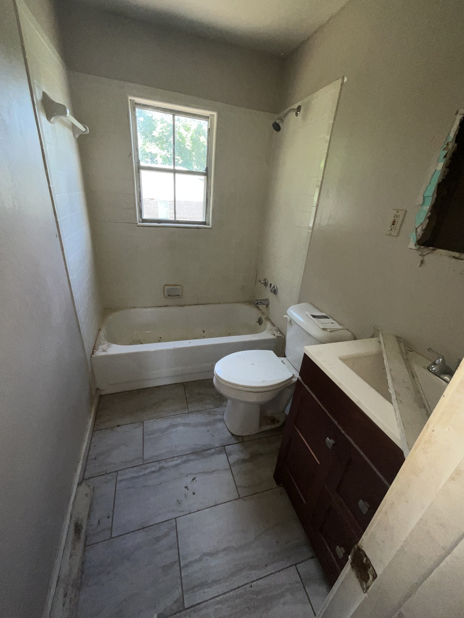 1455 Effie Road Memphis, TN 38106 - Photo 3 of 23
