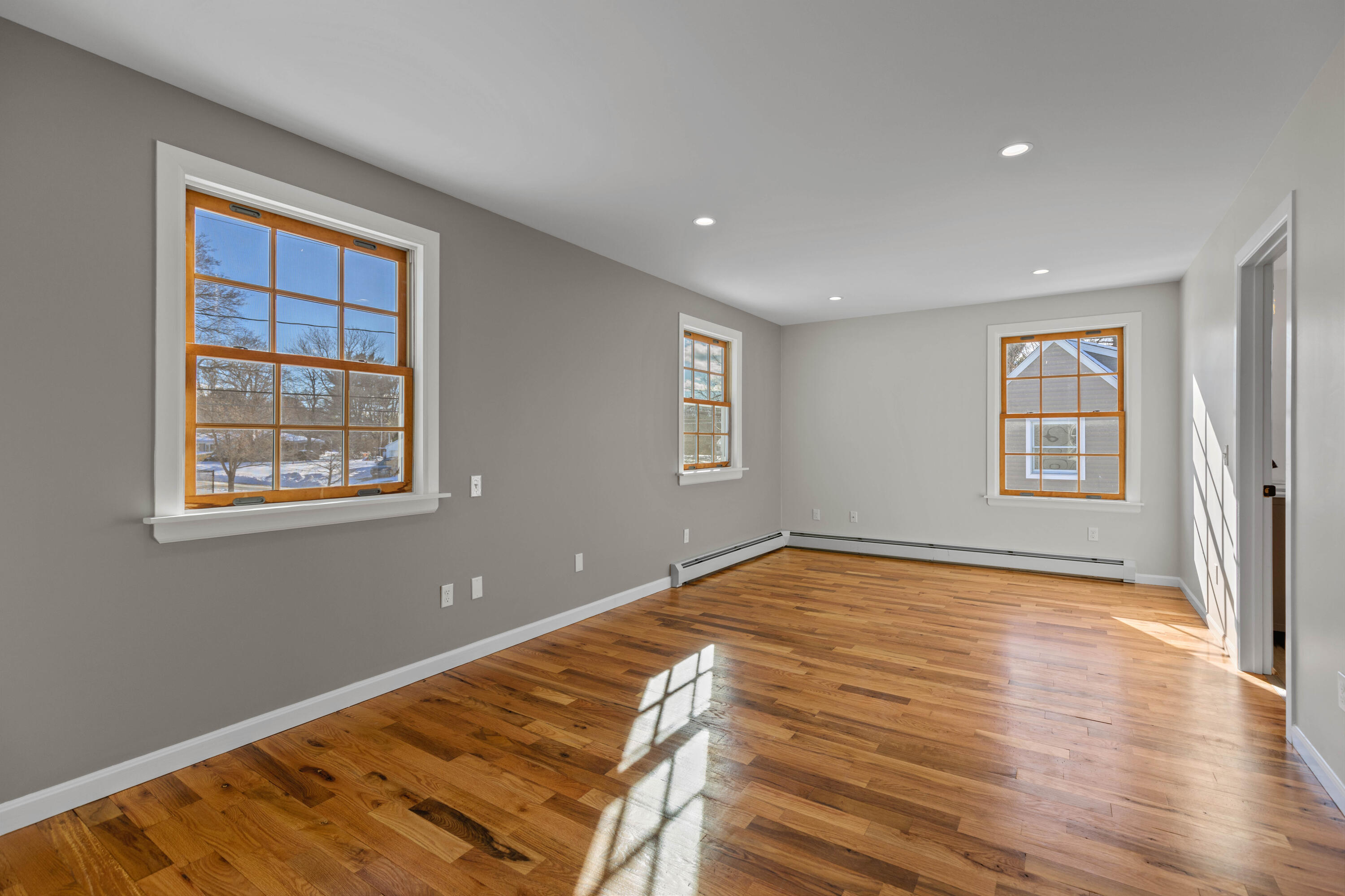 42 Hillview Road Gorham, ME 04038 - Photo 35 of 60 42 Hillview Gorham029