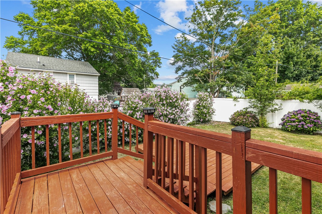 53 Admiral Kalbfus Road Newport, RI 02840 - Photo 36 of 45