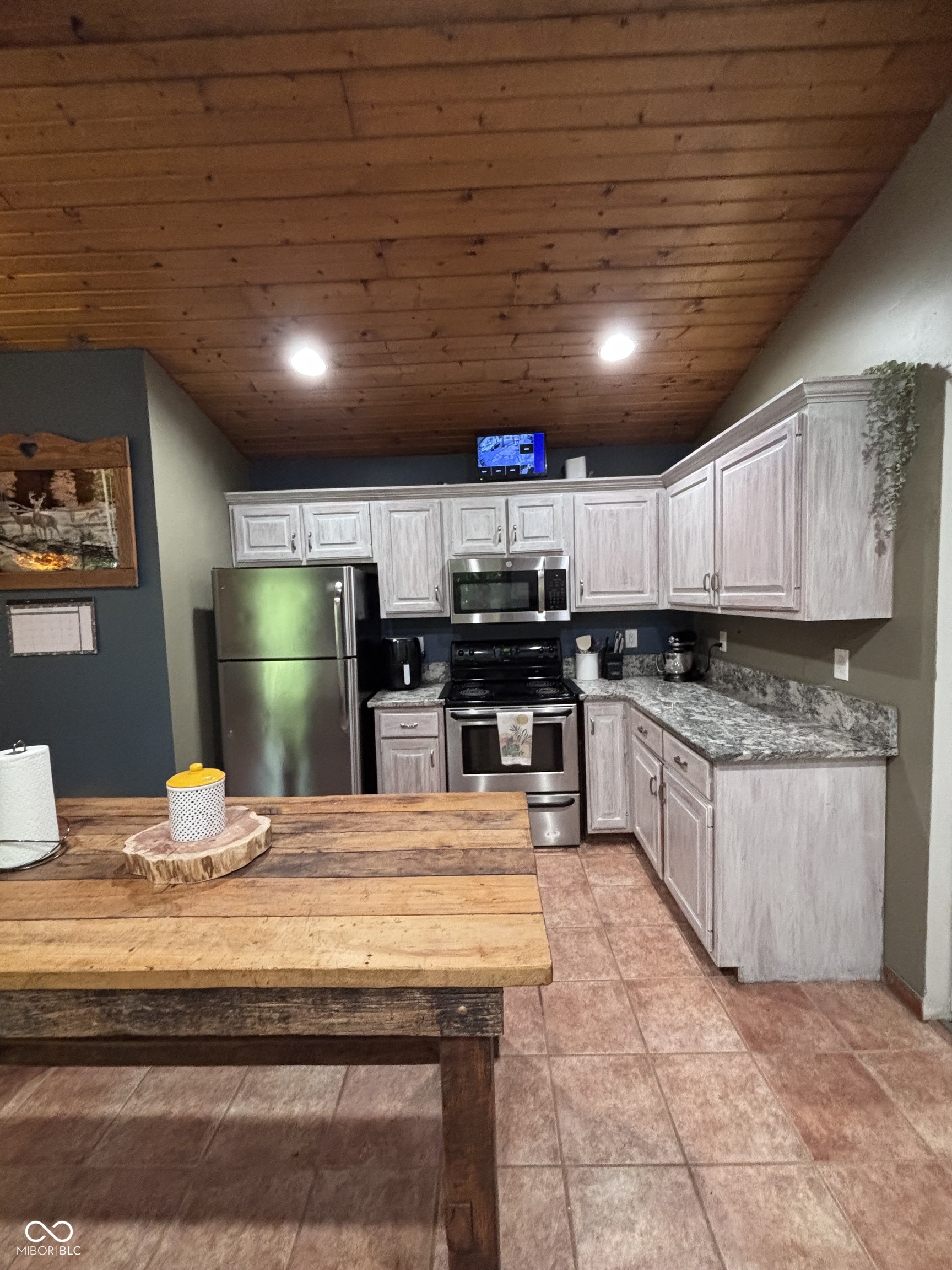 8255 Center Lake Road Nineveh, IN 46164 - Photo 17 of 31
