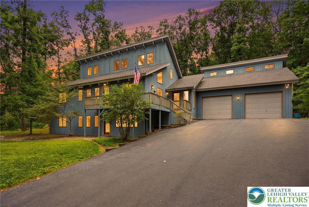 17 Maplewood Road Berwick, PA 18603 - Photo 1 of 68 Gallery Image 1