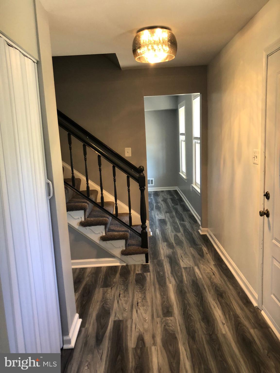 17328 Fletchall Road Poolesville, MD 20837 - Photo 2 of 23