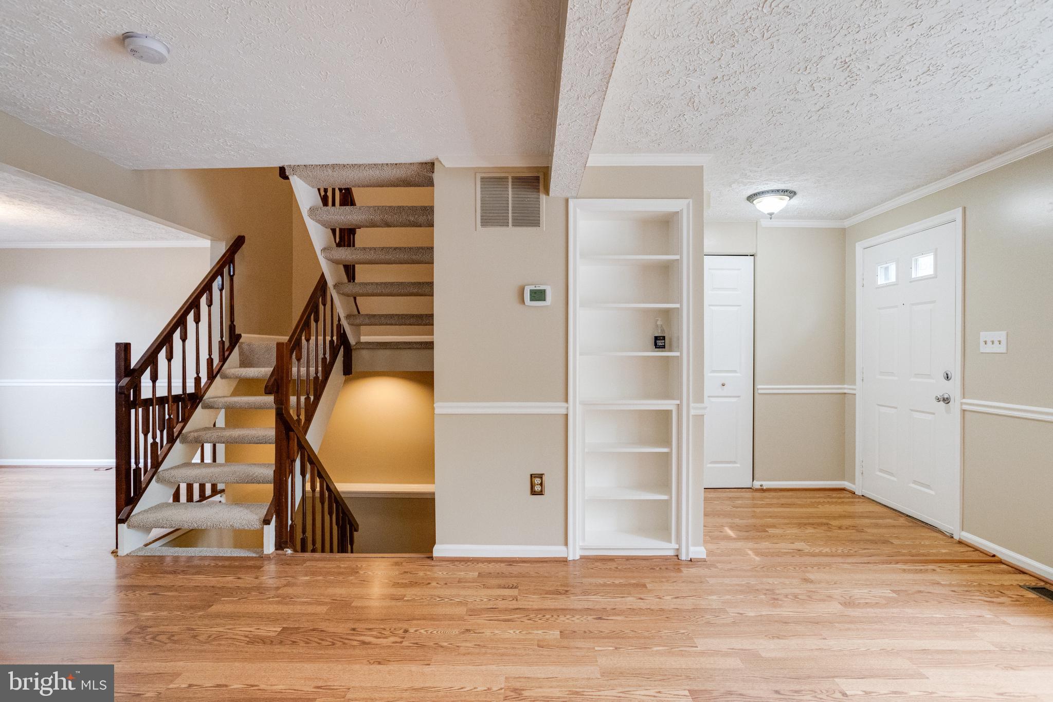 3560 Laurel View Court Laurel, MD 20724 - Photo 5 of 36