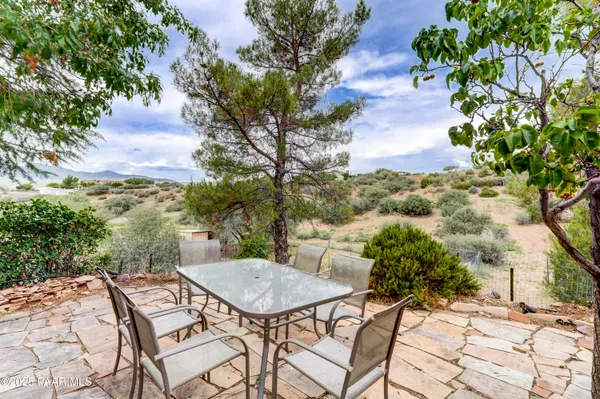 $670,000 | 14500 East Eagle Drive, Dewey-Humboldt, AZ 86327