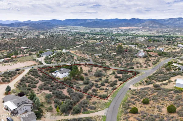 $670,000 | 14500 East Eagle Drive, Dewey-Humboldt, AZ 86327