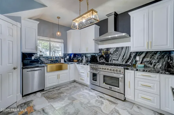 $670,000 | 14500 East Eagle Drive, Dewey-Humboldt, AZ 86327