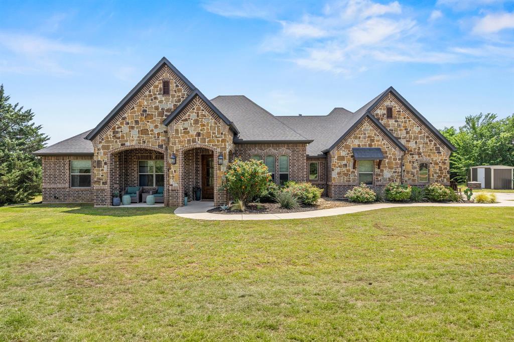 1919 County Road 4371 Decatur, TX 76234 - Photo 2 of 40