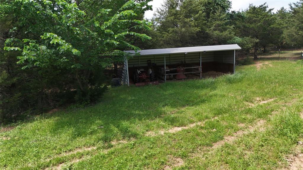1919 County Road 4371 Decatur, TX 76234 - Photo 34 of 40