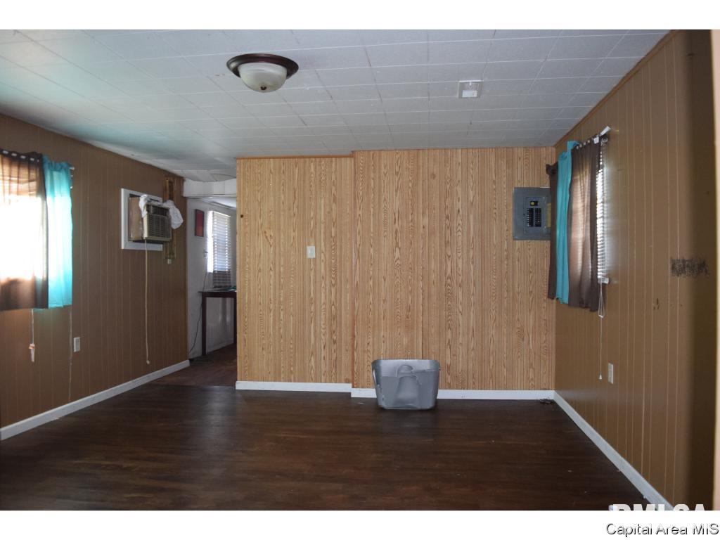 924 North 19th Street Springfield, IL 62702 - Photo 9 of 9