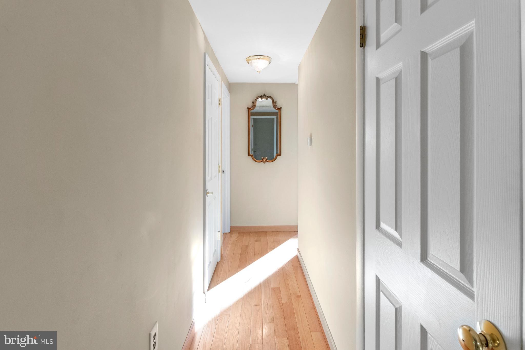 735 Roger Road Warminster, PA 18974 - Photo 19 of 33 Hall