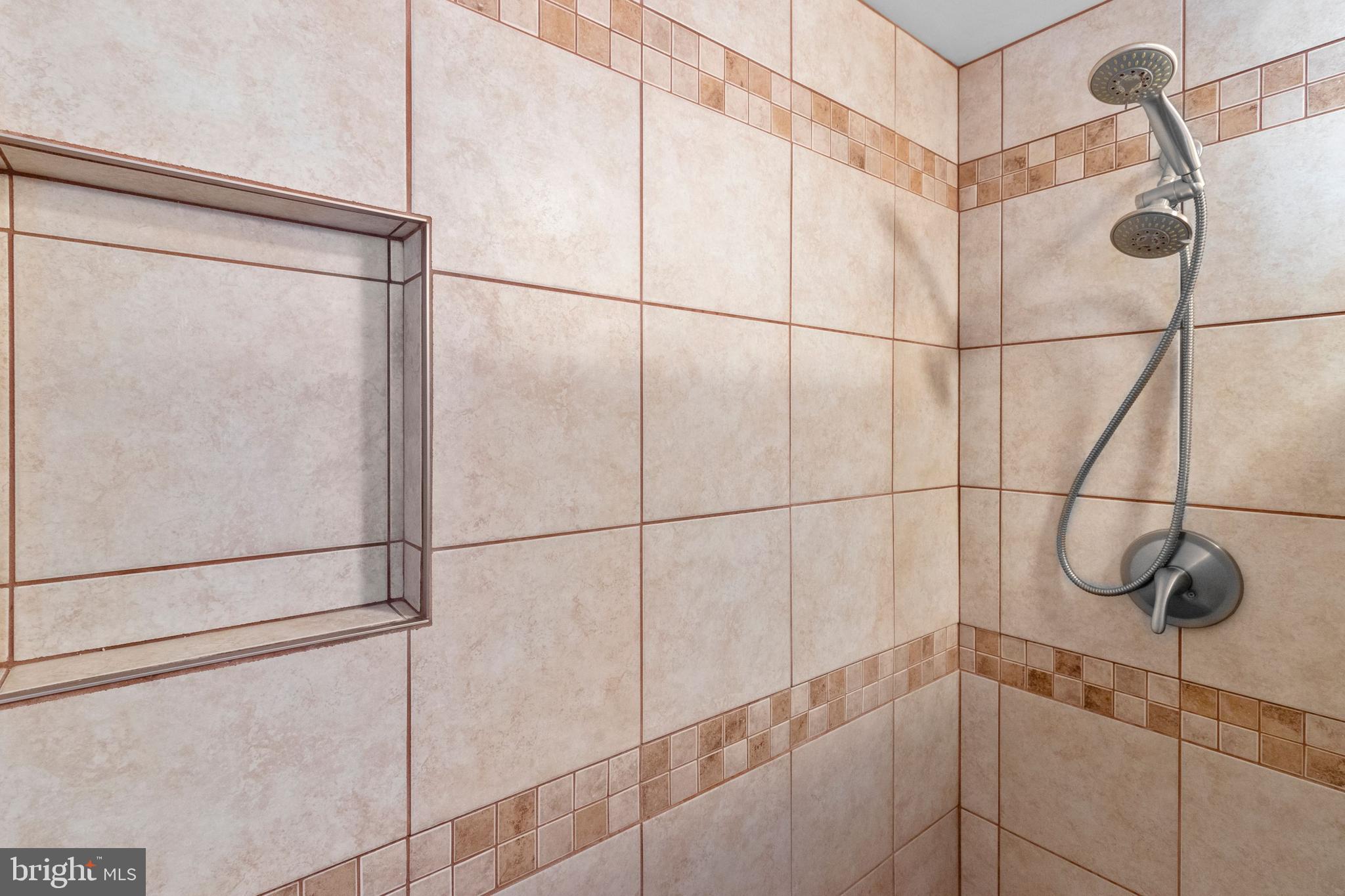 735 Roger Road Warminster, PA 18974 - Photo 27 of 33 Bathroom