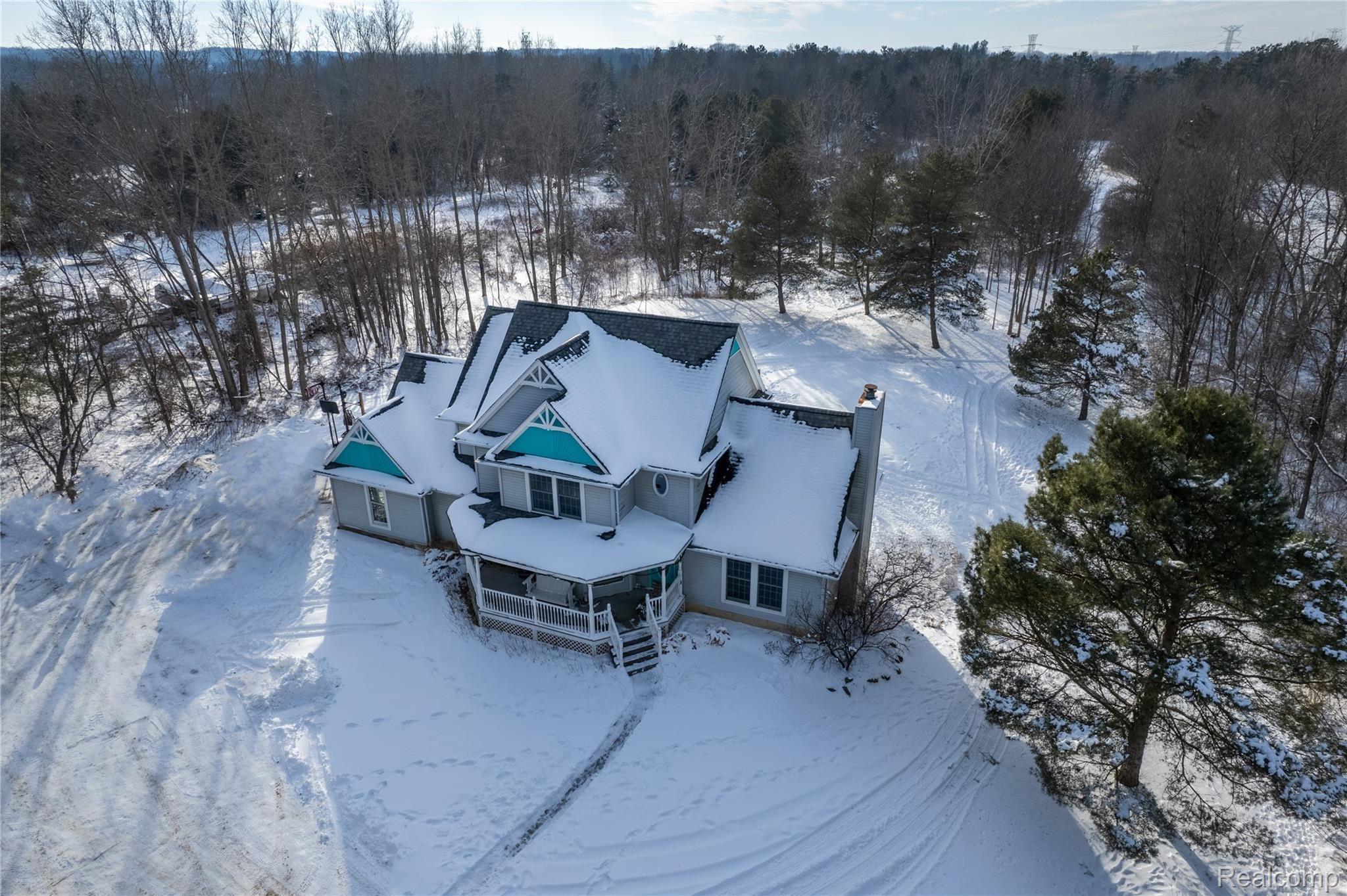 Overhead shot, when trees fill in during summer yard is beautiful and private