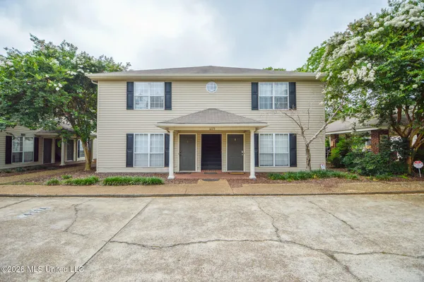 $169,900 | 409 Santa Anita Drive, Unit D, Starkville, MS 39759