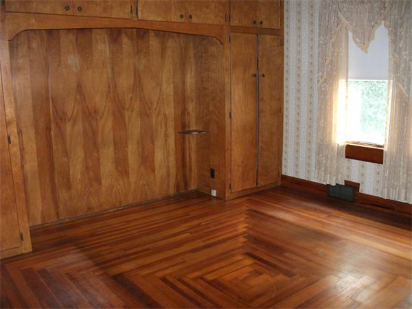 403 Lawton Street Fall River, MA 02721 - Photo 5 of 7