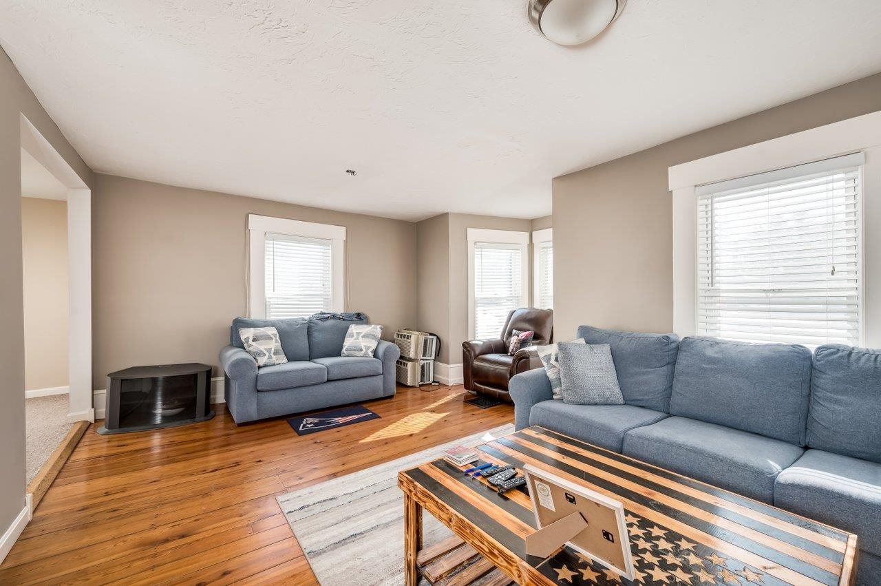 202 Beacon Hill Road Pembroke, NH 03275 - Photo 15 of 45