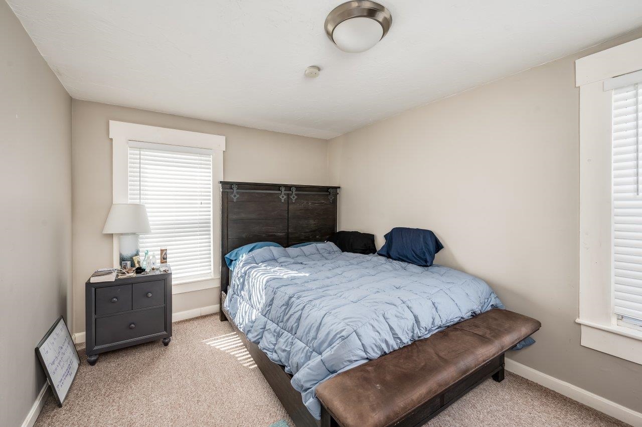 202 Beacon Hill Road Pembroke, NH 03275 - Photo 17 of 45