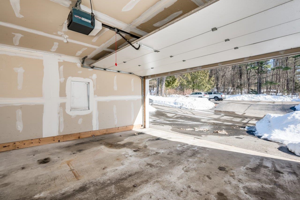 202 Beacon Hill Road Pembroke, NH 03275 - Photo 33 of 45