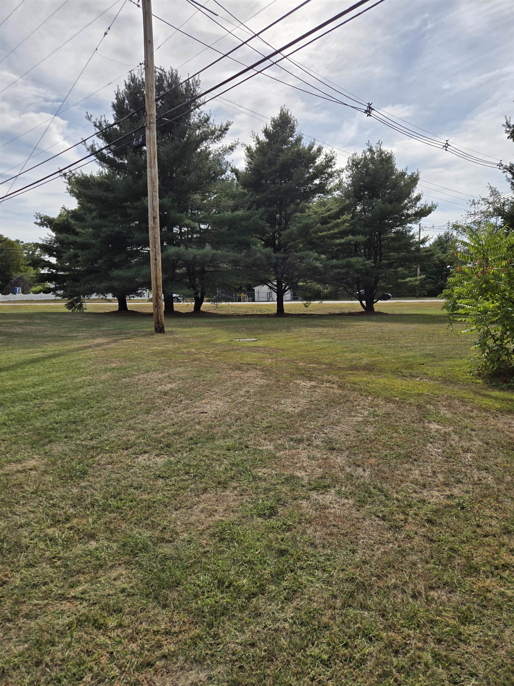 202 Beacon Hill Road Pembroke, NH 03275 - Photo 6 of 45