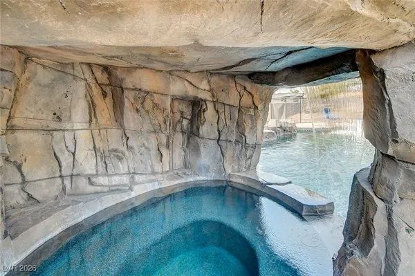 $562,000 | 3765 Berkeley Street, Logandale, NV 89021