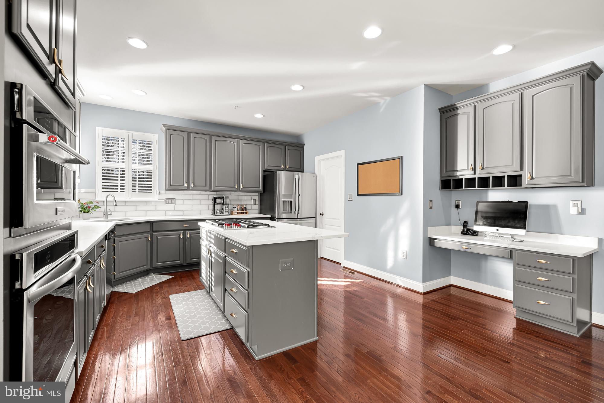 1304 St James Road Accokeek, MD 20607 - Photo 4 of 43 Gourmet Kitchen