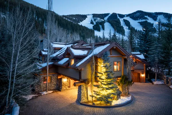 $11,750,000 | 310 Manchester Court, Ketchum, ID 83340