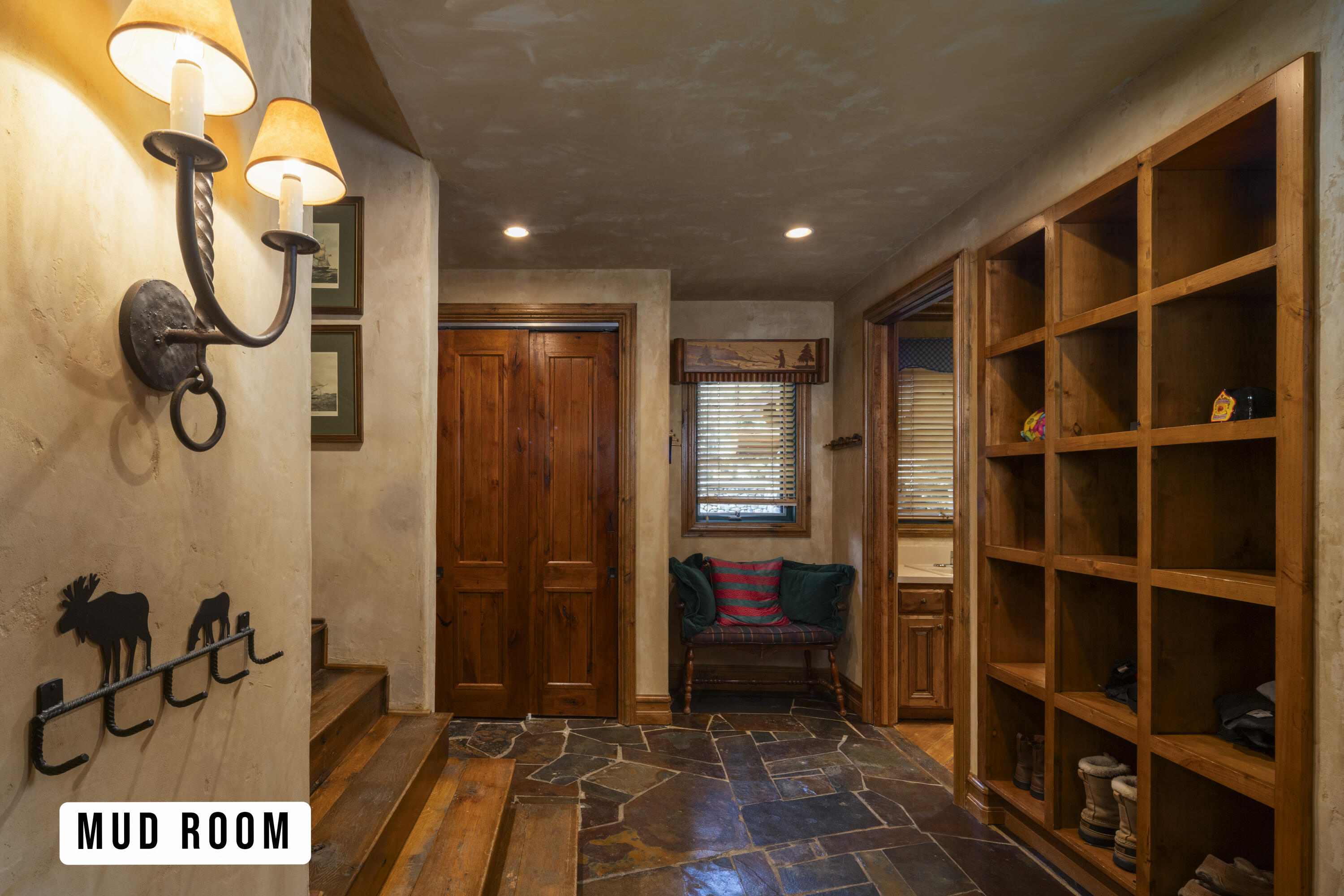 310 Manchester Court Ketchum, ID 83340 - Photo 28 of 31 Mud Room