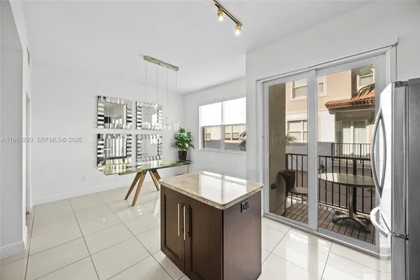 $799,000 | 2690 North Federal Highway, Unit 65, Boynton Beach, FL 33435
