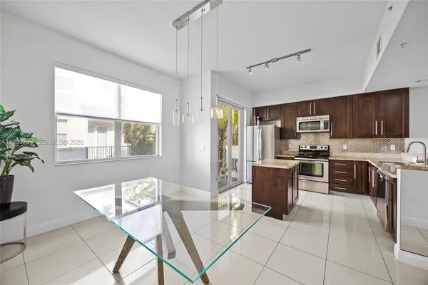 $799,000 | 2690 North Federal Highway, Unit 65, Boynton Beach, FL 33435