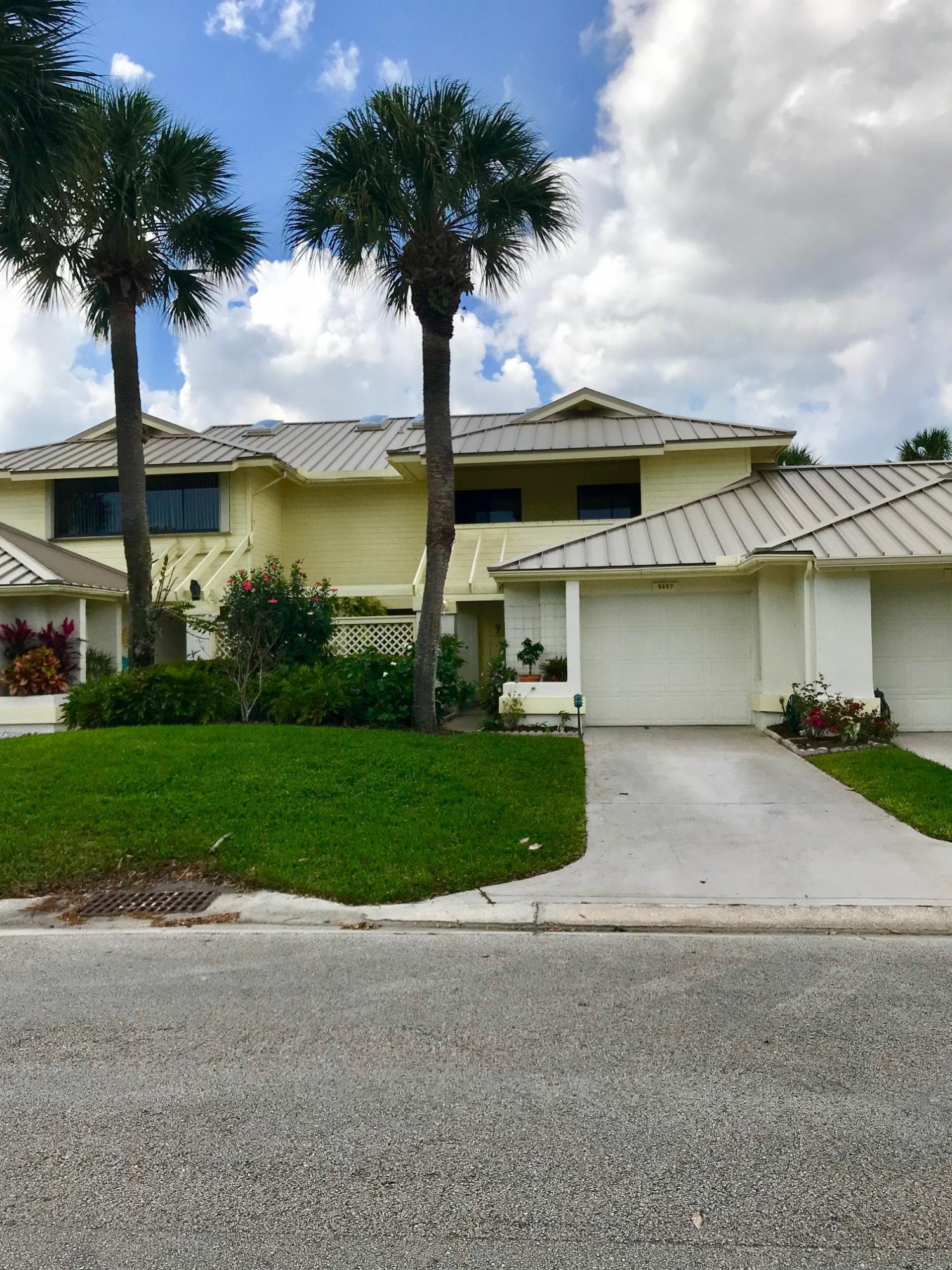 5657 Southeast Foxcross Place Stuart, FL 34997 - Photo 3 of 49 Front 5657 Foxcross