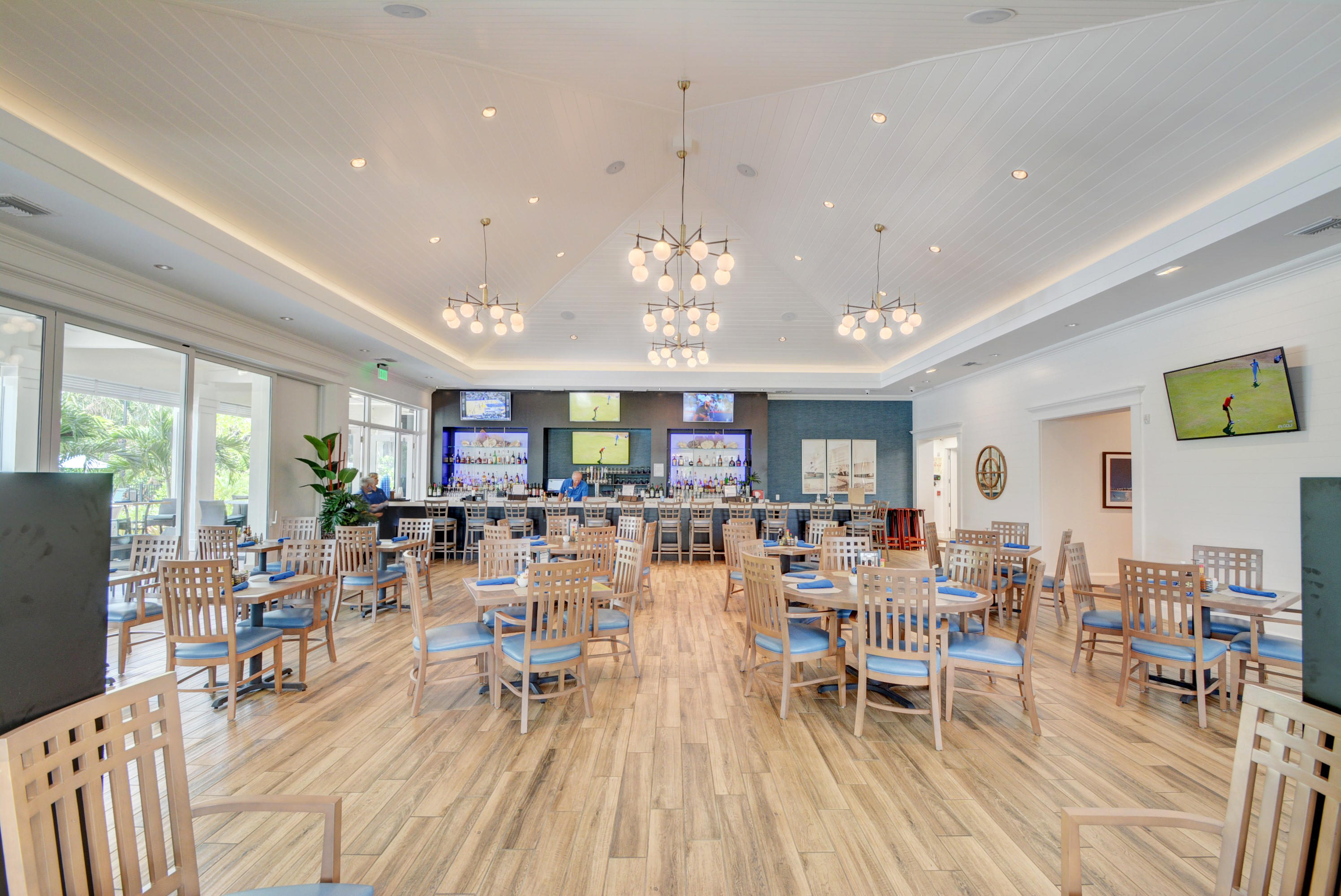 5657 Southeast Foxcross Place Stuart, FL 34997 - Photo 35 of 49 62_710_1547_48_49_50_51