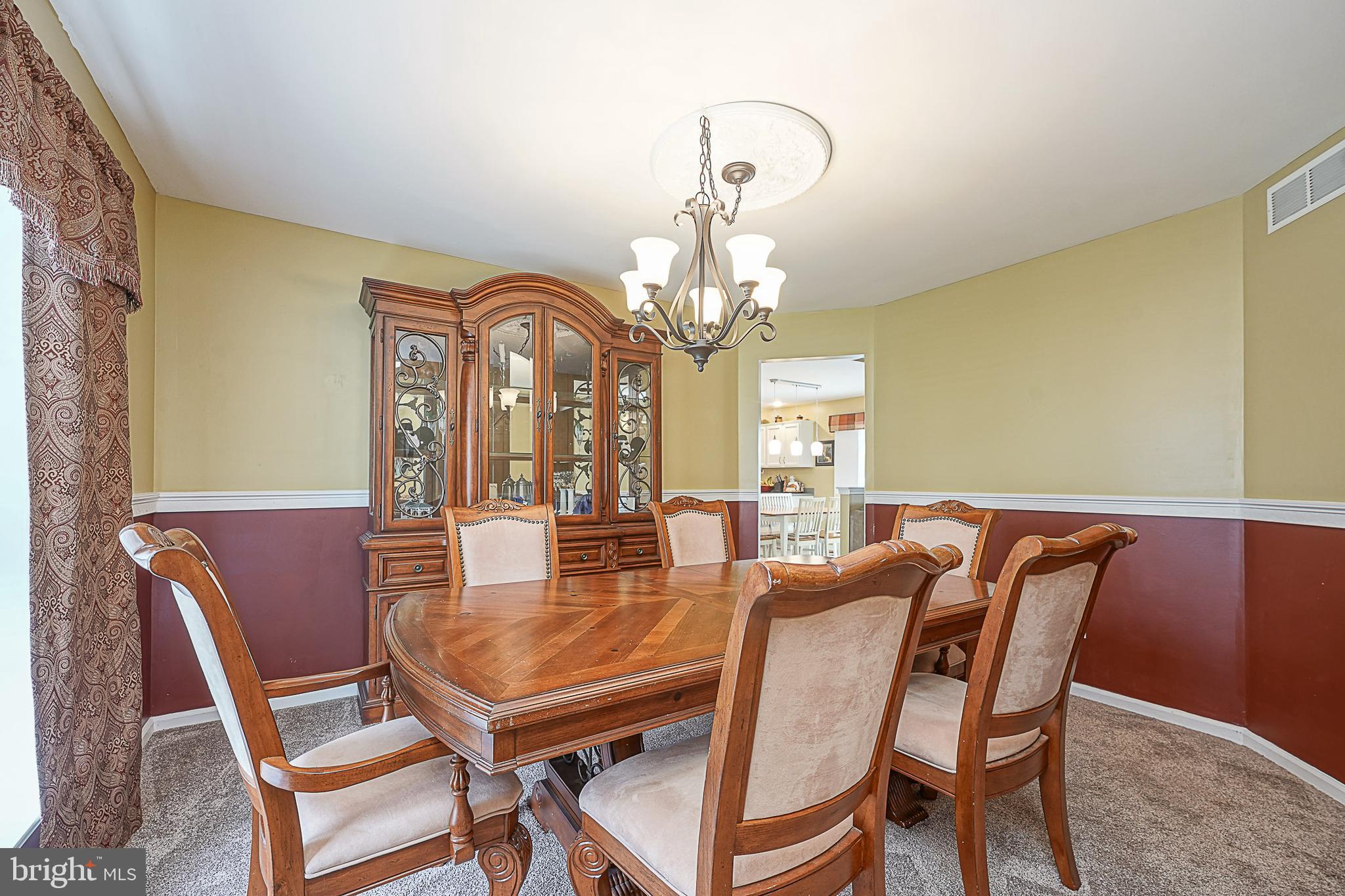 740 Streamview Lane Vineland, NJ 08360 - Photo 4 of 35