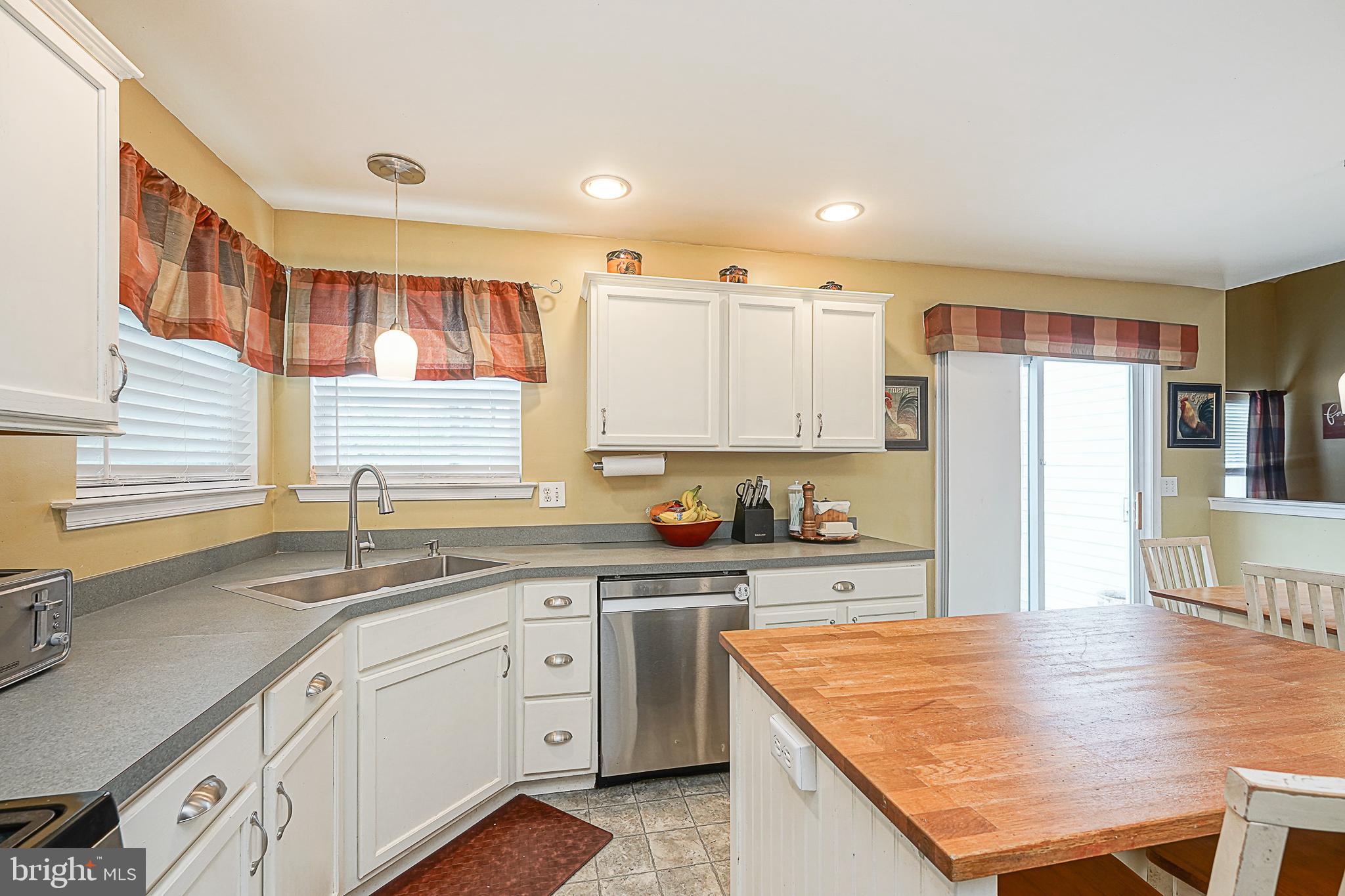 740 Streamview Lane Vineland, NJ 08360 - Photo 8 of 35