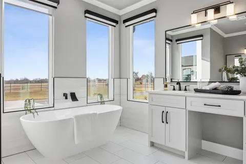 $1,735,000 | 178 Balch Road, Elgin, TX 78621