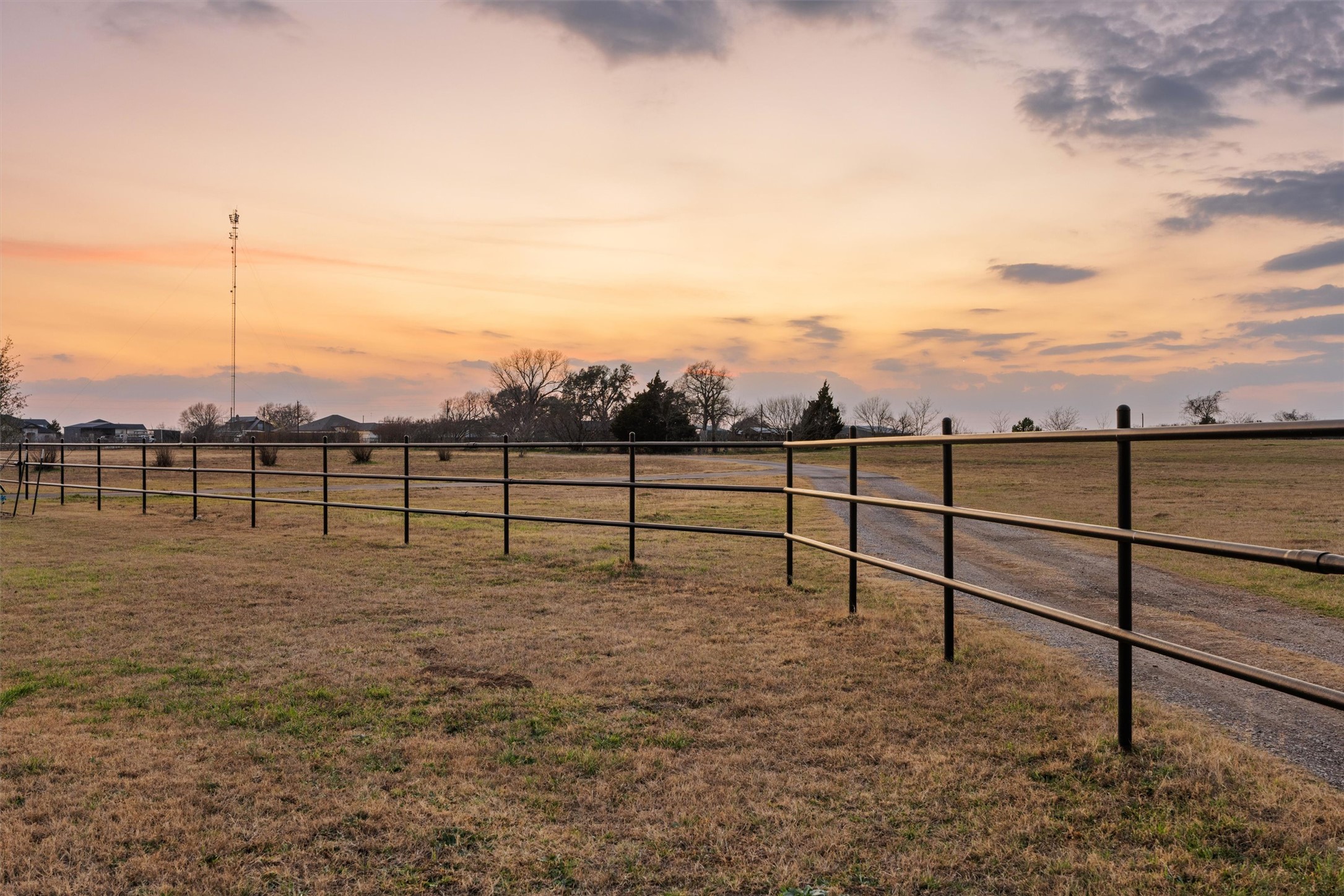 178 Balch Road Elgin, TX 78621 - Photo 35 of 40 View of yard at dusk