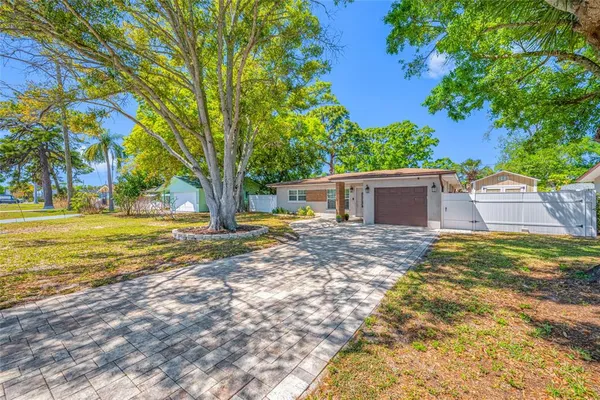 $489,900 | 2212 Northeast Coachman Road, Clearwater, FL 33765