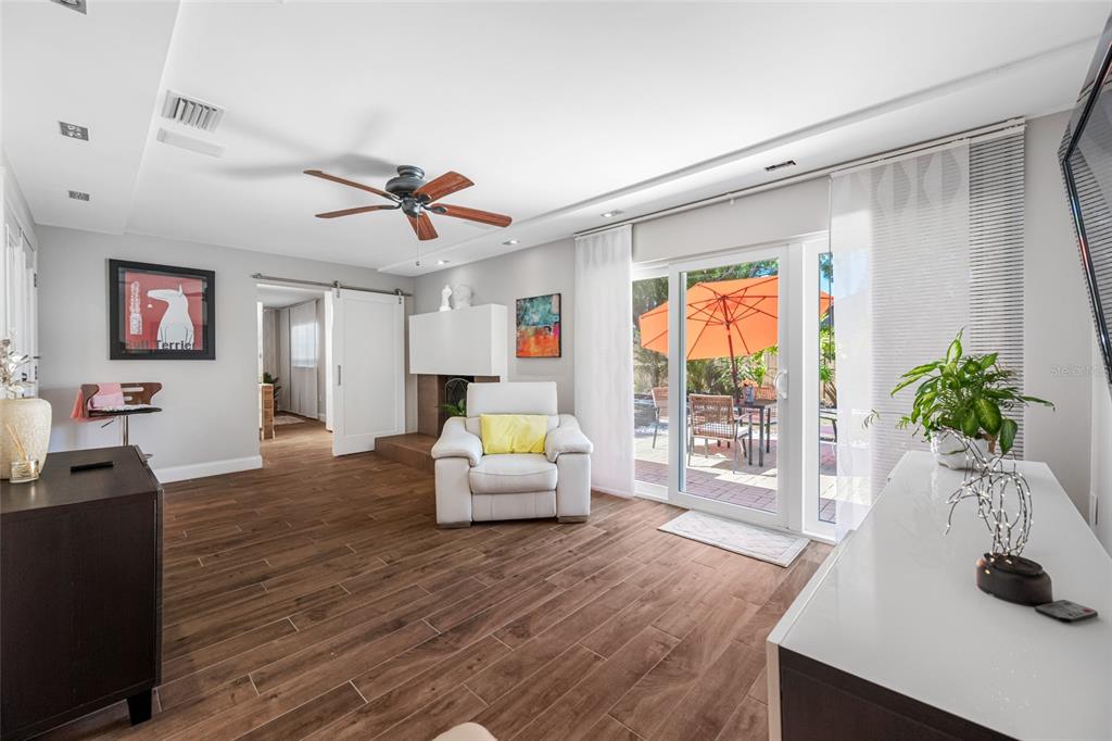 2212 Northeast Coachman Road Clearwater, FL 33765 - Photo 28 of 67