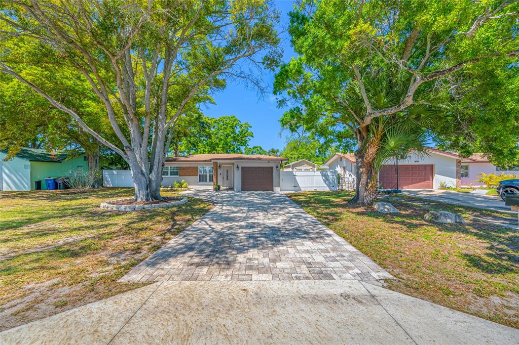 2212 Northeast Coachman Road Clearwater, FL 33765 - Photo 3 of 67