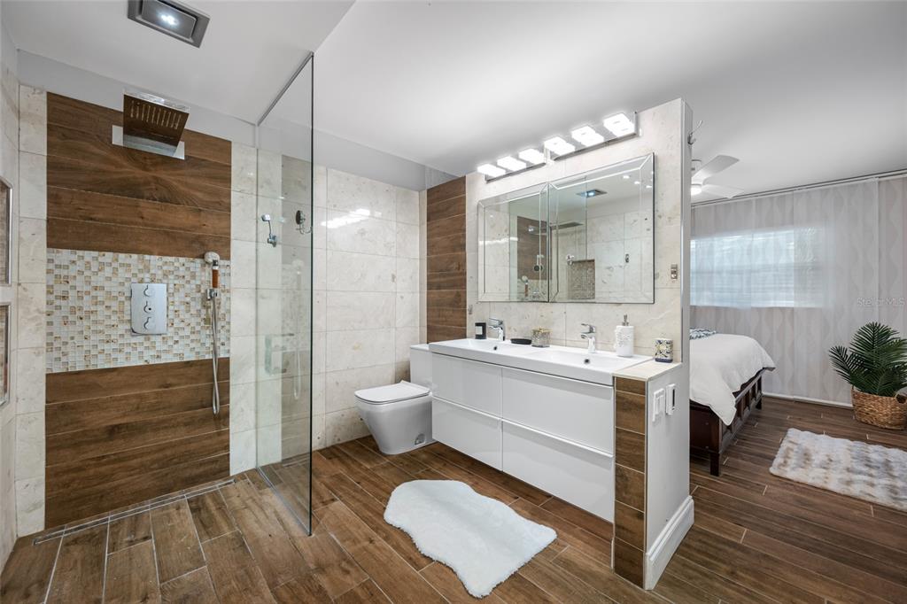 2212 Northeast Coachman Road Clearwater, FL 33765 - Photo 33 of 67