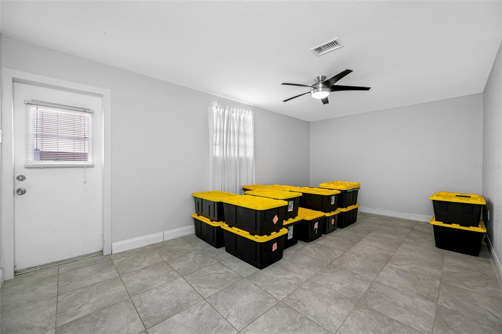 2212 Northeast Coachman Road Clearwater, FL 33765 - Photo 54 of 67